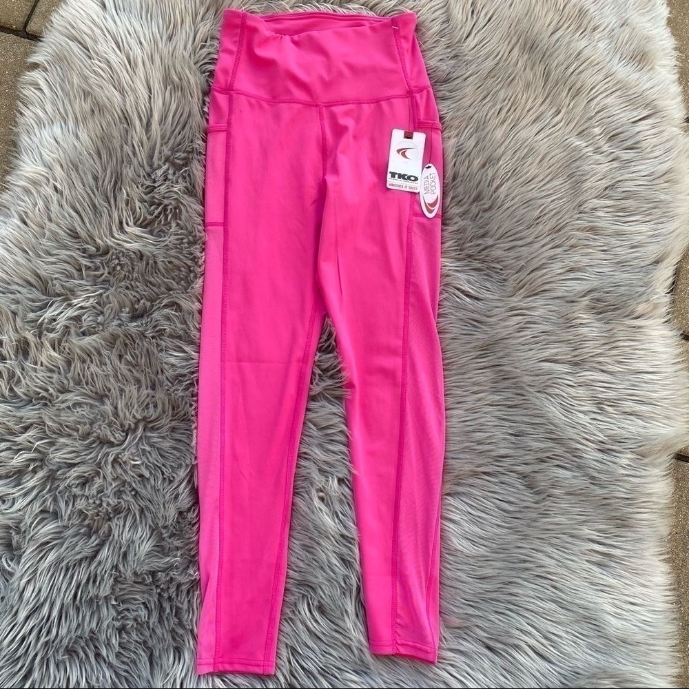 NWT TKO Fuchsia Mesh Leggings M